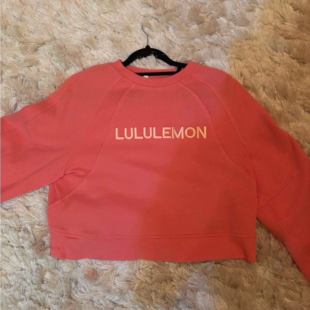 lululemon athletica Coral Pink Cropped Sweatshirt